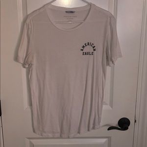 Aeo white tee